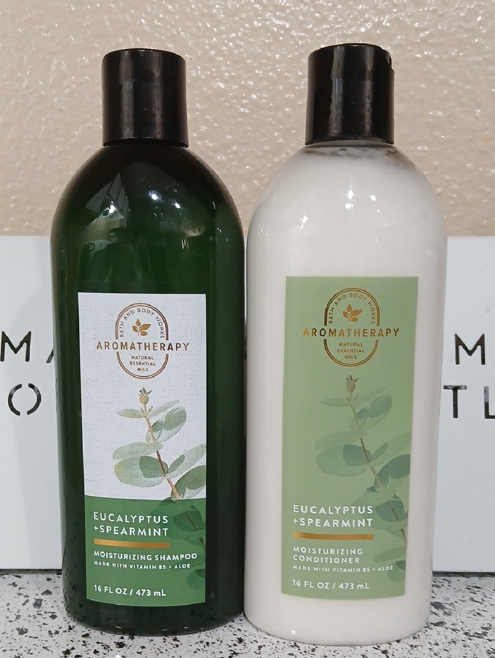 Aromatherapy Eucalyptus + Spearmint Moisturizing Shampoo & Conditioner